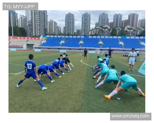 重庆足球队在足球节奏排行榜中荣登第六名展现出强劲实力与潜力